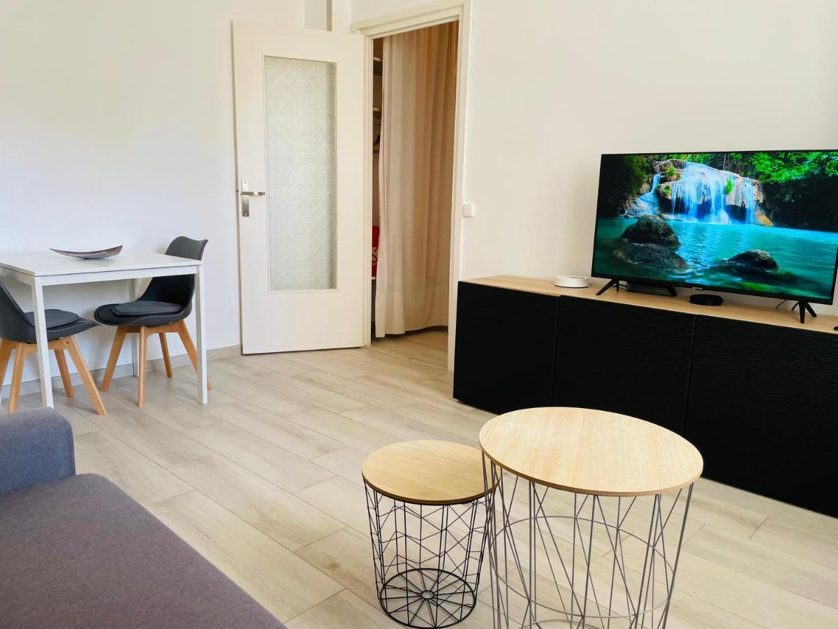Magnifique Studio Independant Au Rez-De-Chaussee Tassin-la-Demi-Lune Ngoại thất bức ảnh
