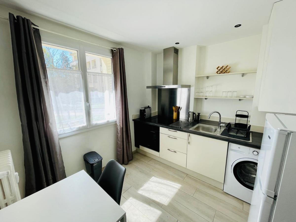 Magnifique Studio Independant Au Rez-De-Chaussee Tassin-la-Demi-Lune Ngoại thất bức ảnh